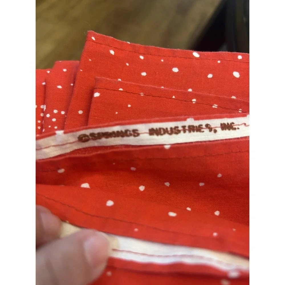 Vtg Springs Industries Christmas Santa Sleigh Reindeer Tablecloth Fabric 76x70